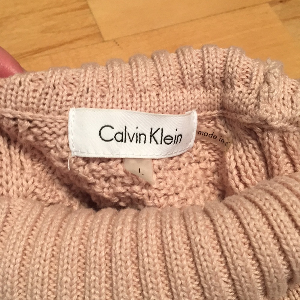 Calvin Klein Blush Sweater - Picture 6 of 6